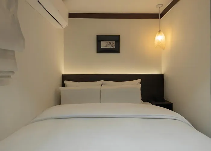 Wolhojae Hanok Jacuzzi Appartement Seoel